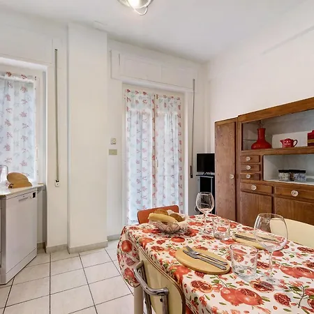 Casa Rosso Melograno アラッシオ