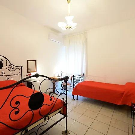 Casa Rosso Melograno Apartment
